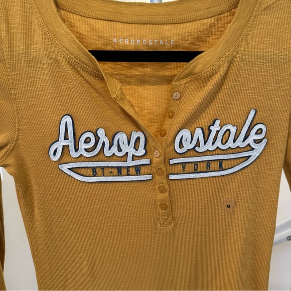VTG Y2K Aeropostale Long Sleeve Aeropostale Ribbed Graphic Henley in Yellow NWOT - Picture 7 of 9